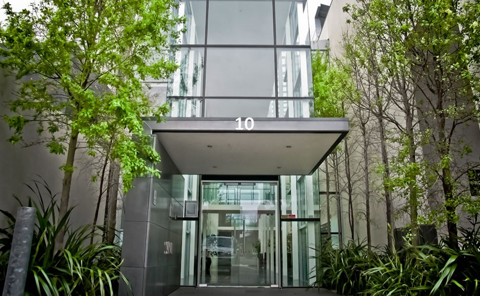 Sanctum Apartments 02